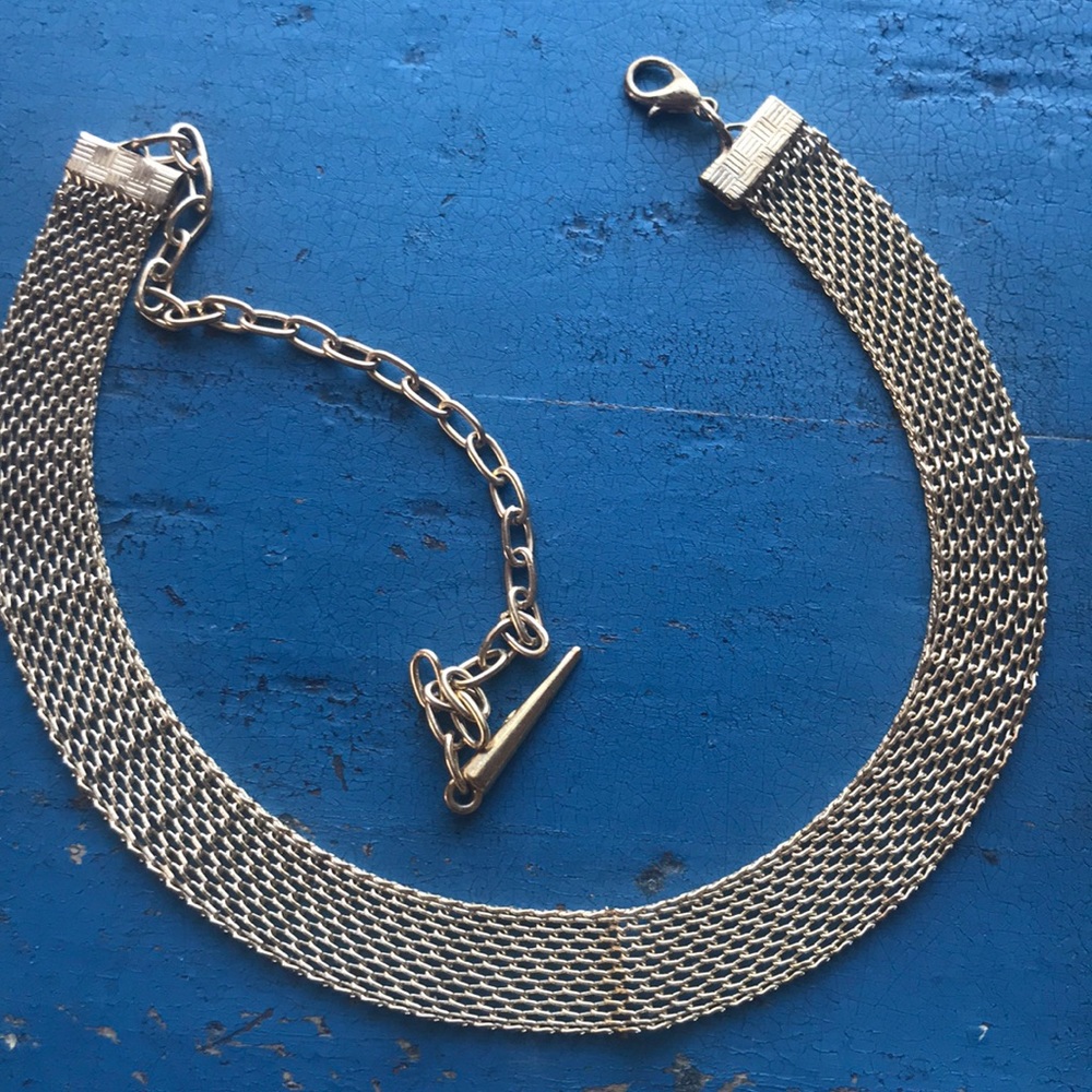 Three chokers - Picture 3 of 4